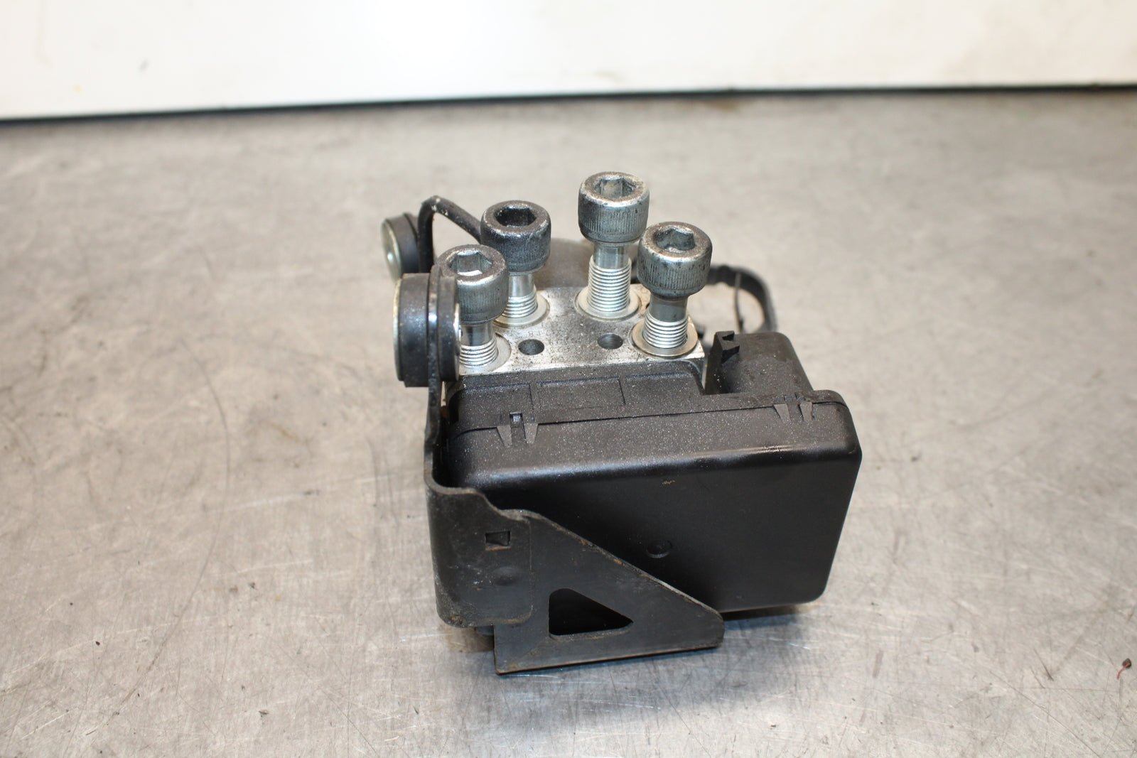 13-18 KAWASAKI NINJA ZX6R ABS PUMP UNIT MODULE BB118