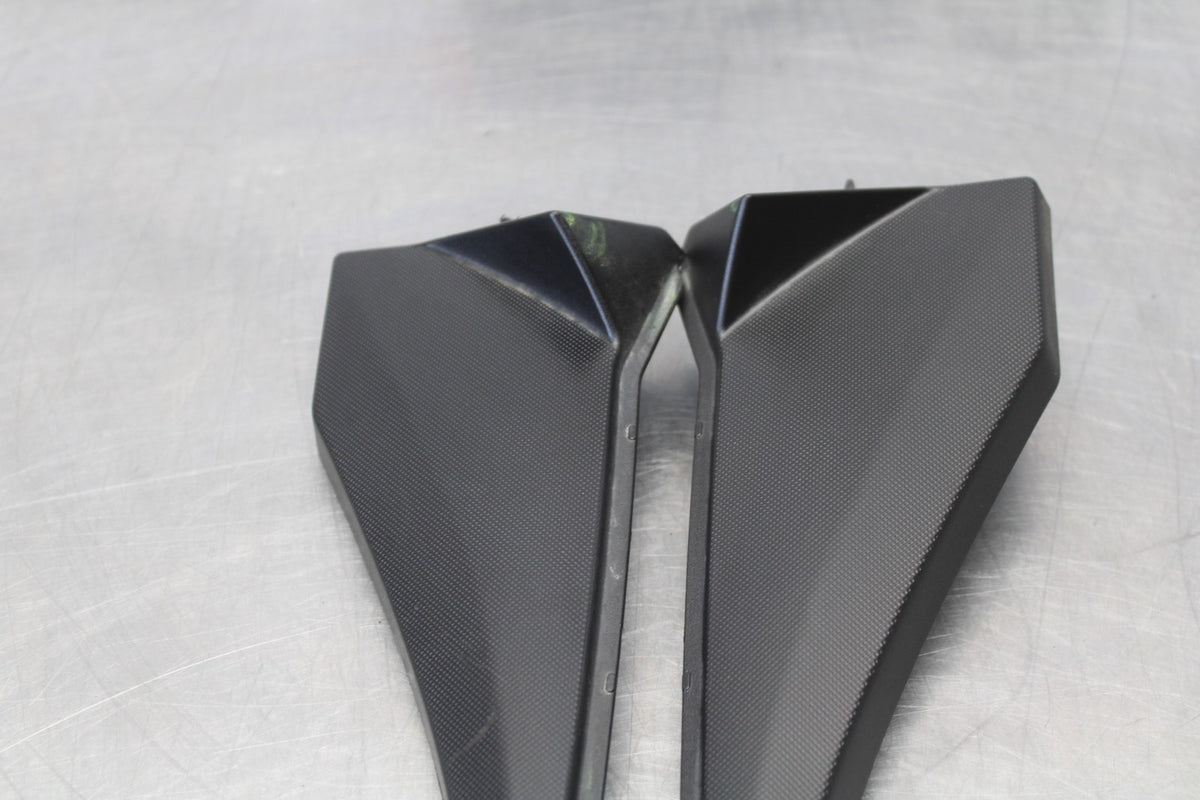 08 KAWASAKI NINJA ZX10R RIGHT LEFT INNER FAIRINGS COWLS PANELS TRIMS BB902