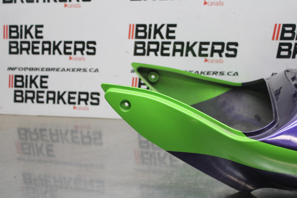 98 KAWASAKI NINJA ZX6 OEM REAR BACK TAIL FAIRING COWL SHROUD BB870