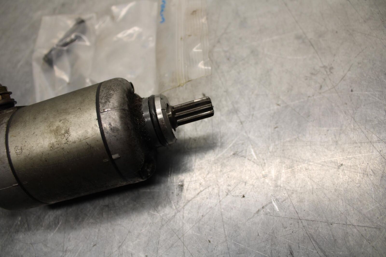 2001 Yamaha YZF R6 ENGINE STARTING STARTER MOTOR -DC 12V 5EB-81890-00-00 BB68