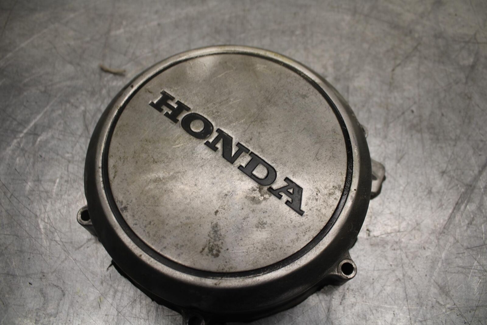 1983 Honda V45 Magna VF750C STATOR MAGNETO ALTERNATOR GENERATOR COVER BB91