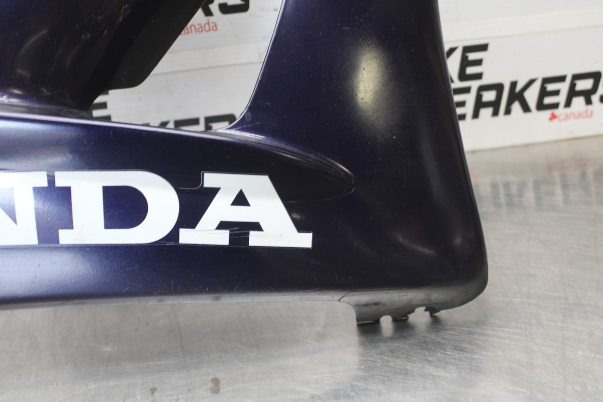 00-01 HONDA CBR929RR RIGHT LOWER BOTTOM BELLY SIDE FAIRING COWL  BB925