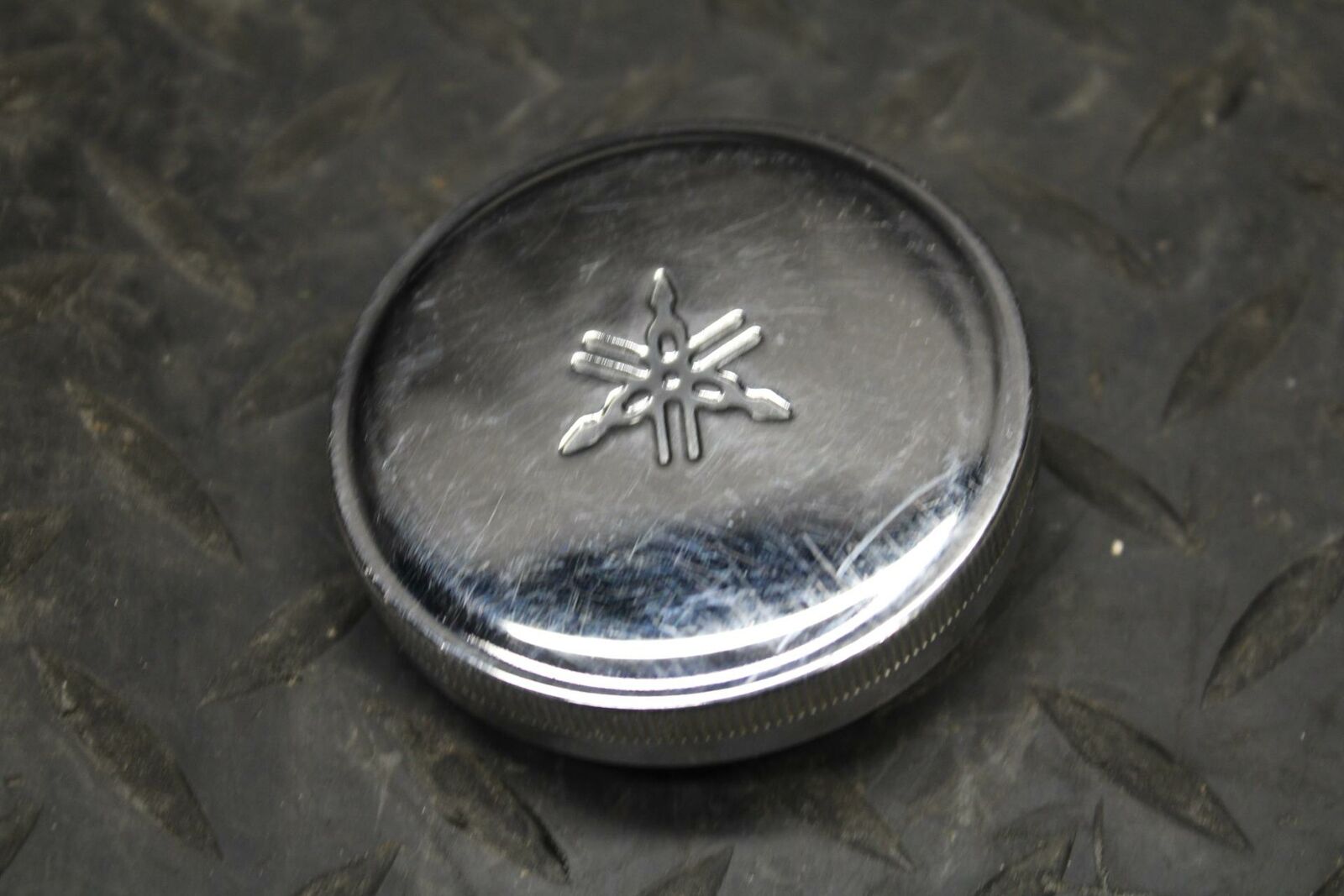 71 YAMAHA L5 GAS TANK FUEL CELL CAP BB230