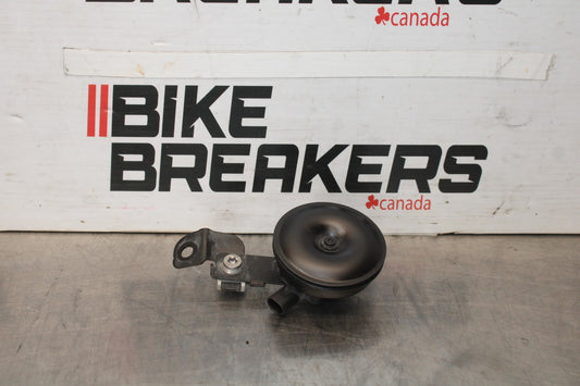 20-23 BMW F900R HORN SIGNAL BB923