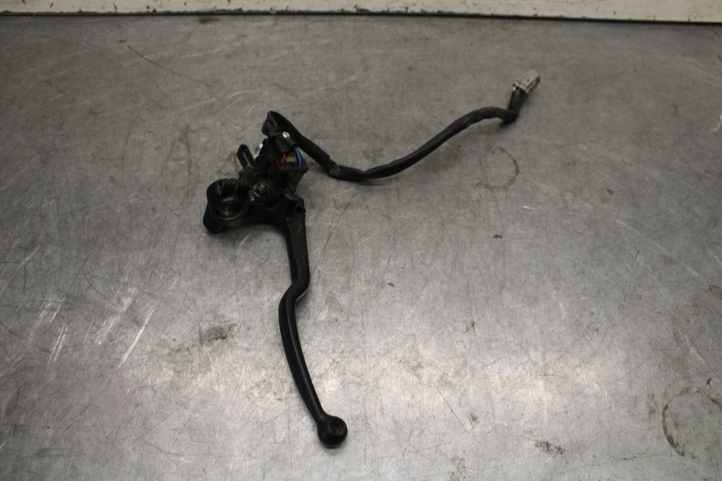 22-24 YAMAHA XSR900 CLUTCH PERCH MOUNT WITH LEVER BB683