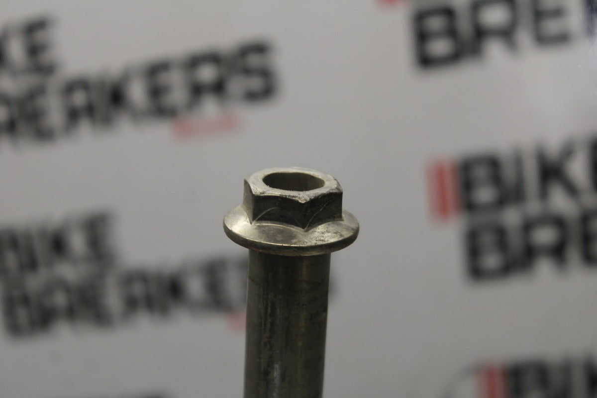 25 KAWASAKI Z900 REAR AXLE BACK WHEEL RIM PIVOT BOLT AXEL BB928