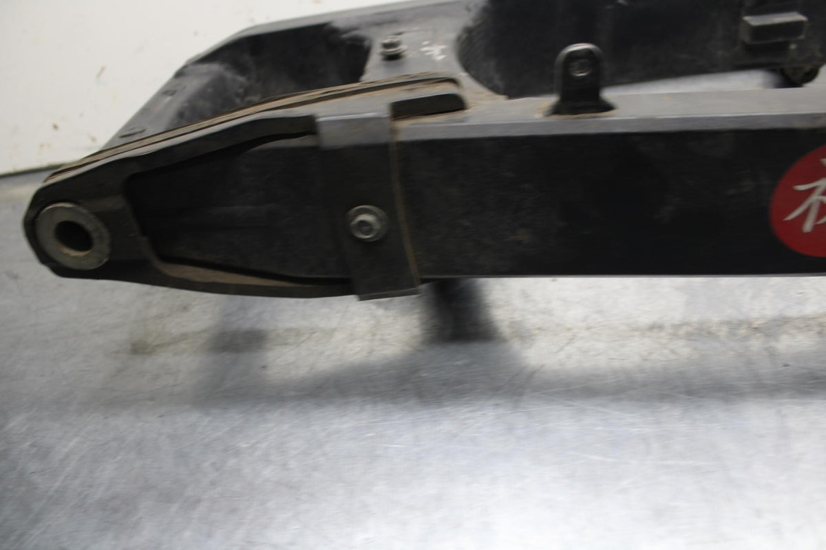 06 SUZUKI SV 650 REAR SWINGARM BACK SUSPENSION SWING ARM BB93