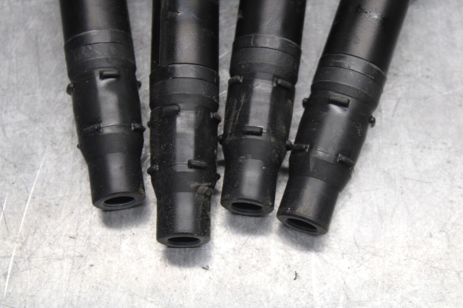 08-09 YAMAHA YZF R6S IGNITION COILS COIL SPARK PLUG CAPS  BB690