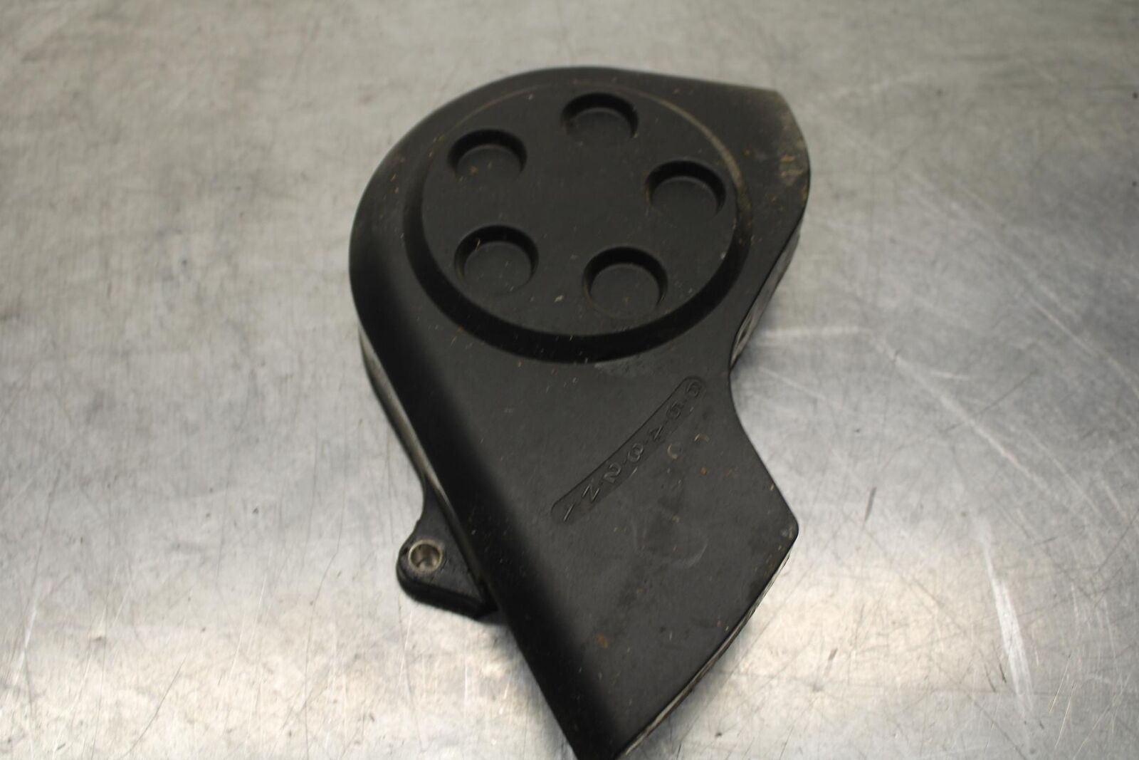 2004 Honda CBR600F4i ENGINE SPROCKET COVER BB606