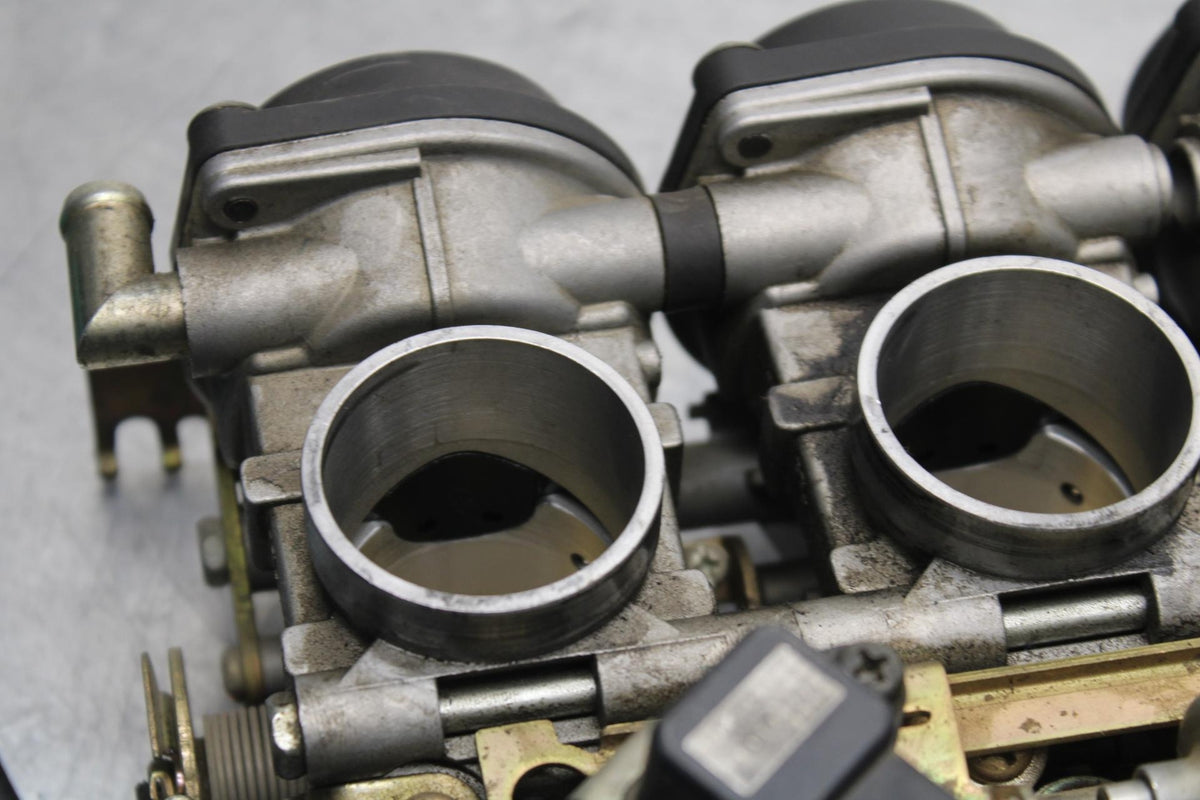 05 YAMAHA YZF R6S MAIN FUEL INJECTORS / THROTTLE BODIES BB600