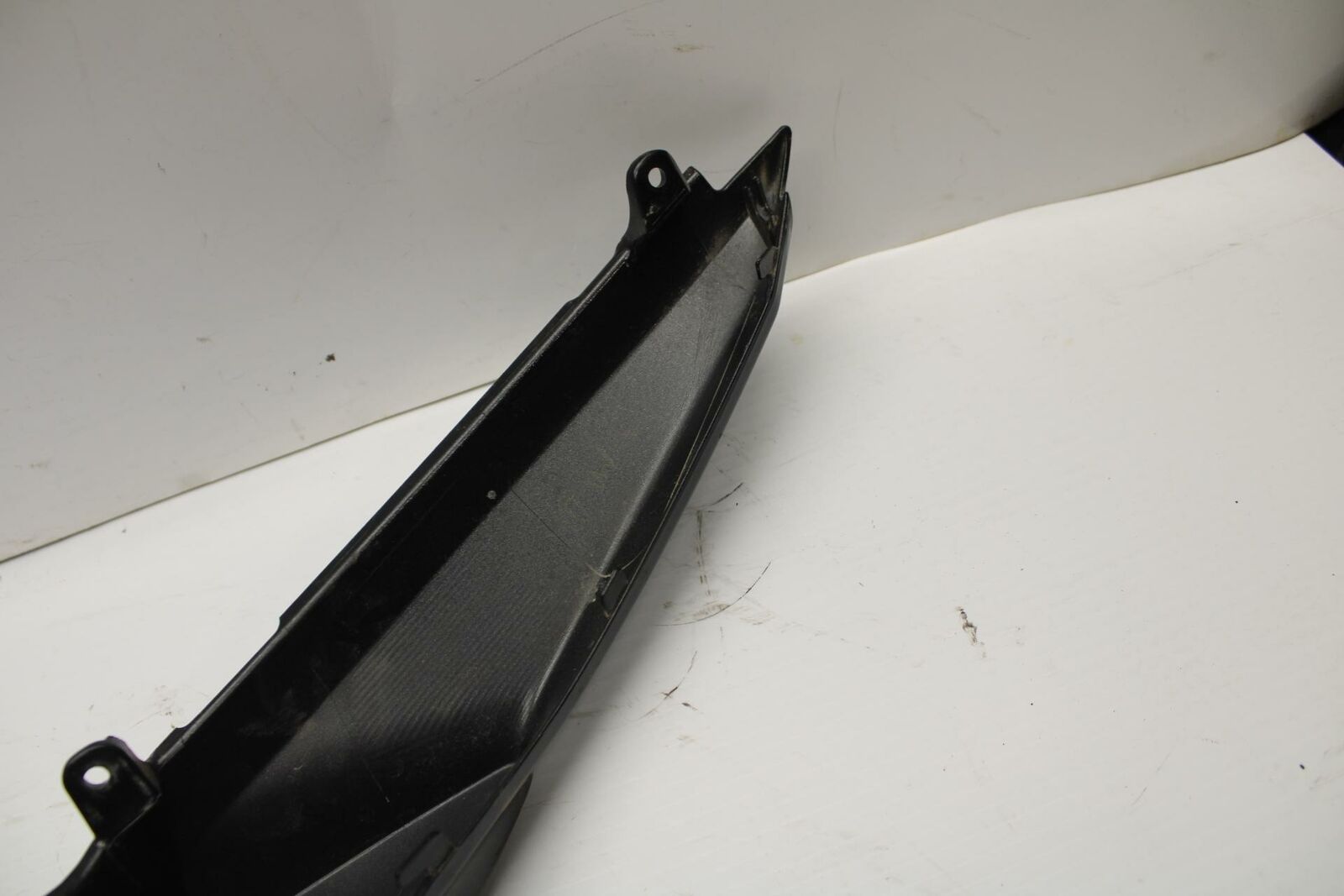 17-20 KAWASAKI NINJA 650 EX650  RIGHT REAR BACK TAIL FAIRING COWL SHROUD BB277