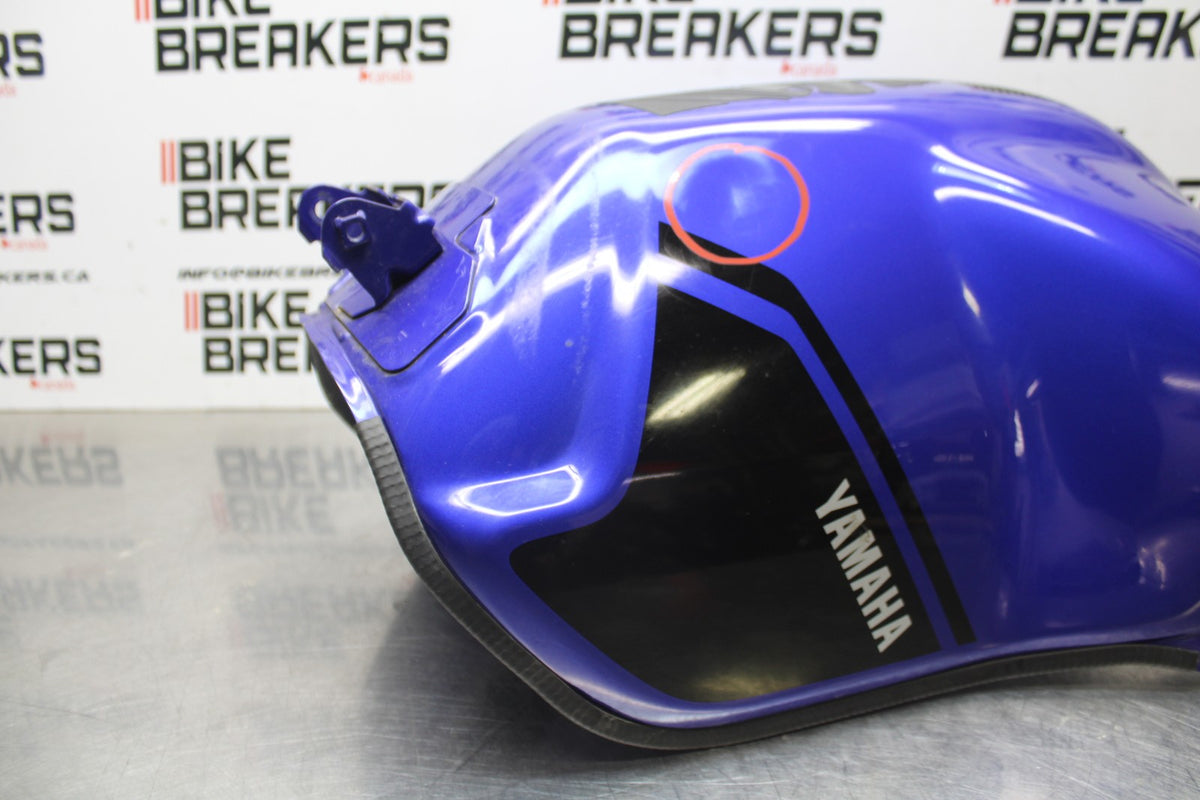 18 YAMAHA SUPER TENERE GAS TANK FUEL CELL PETROL RESERVOIR BB832