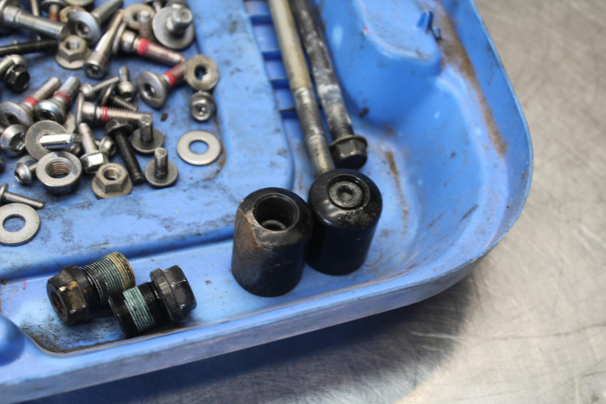 13-18 KAWASAKI NINJA ZX6R  MOUNTING BOLTS HARDWARE SCREWS BB908