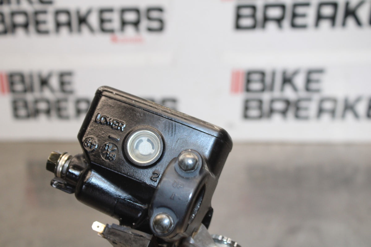 05-06 HONDA CBR600RR FRONT BRAKE MASTER CYLINDER w/ LEVER BB893