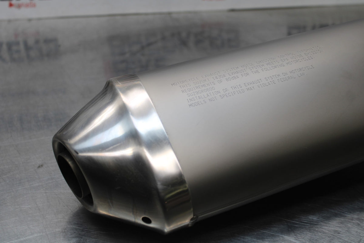 11-25 SUZUKI GSXR 600  EXHAUST PIPE MUFFLER SLIP ON CAN SILENCER BB830