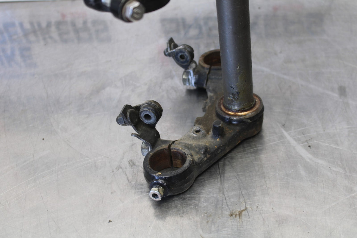 81 YAMAHA MAXIM 550 XJ550 FORKS CLAMP UPPER LOWER TRIPLE TREE STEM BB866