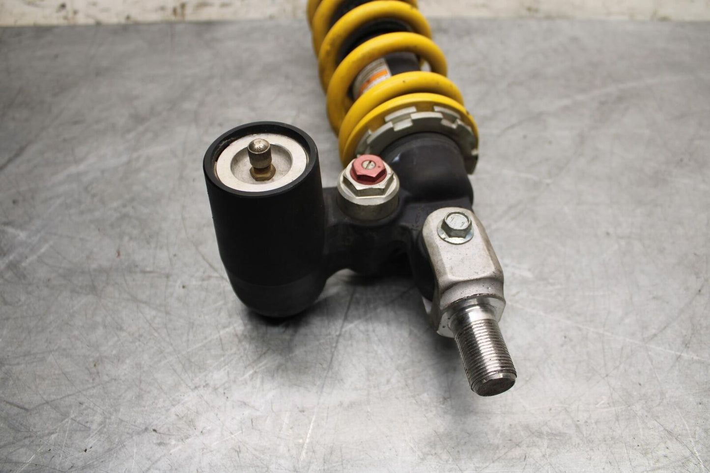 2007 Suzuki GSXR750 REAR  SHOCK ABSORBER SUSPENSION 62100-02H00-163 BB546