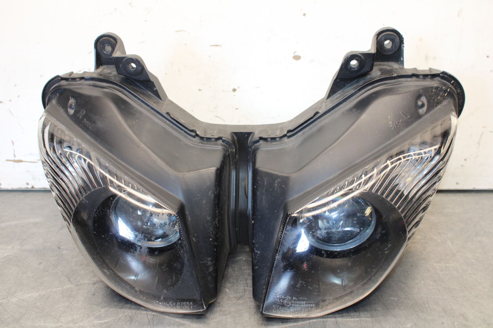 09-12 KAWASAKI NINJA ZX6R ZX600R FRONT HEADLIGHT HEAD LAMP 23007-0101 BB656