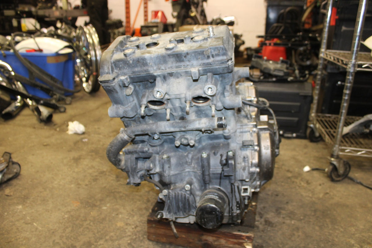 18 YAMAHA SUPER TENERE ENGINE MOTOR BB832