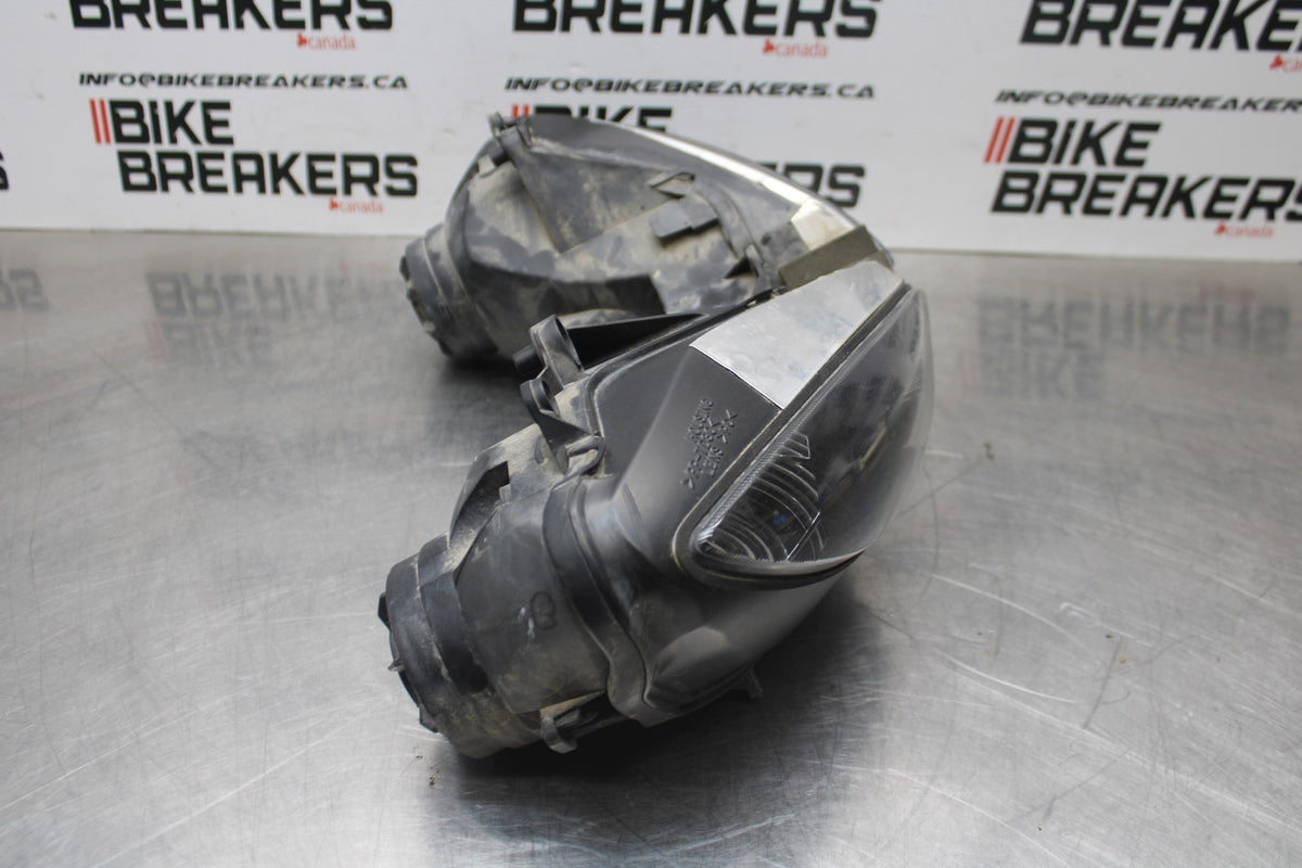 08-09 YAMAHA YZF R6S FRONT HEADLIGHT HEAD LIGHT LAMP BB796