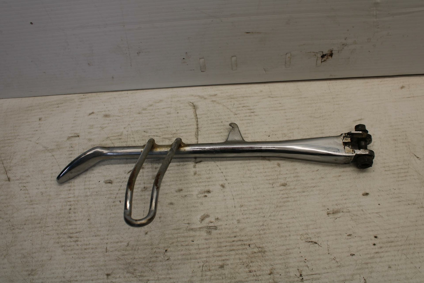 07-08 YAMAHA V STAR 1300 KICKSTAND SIDE KICK STAND BB303