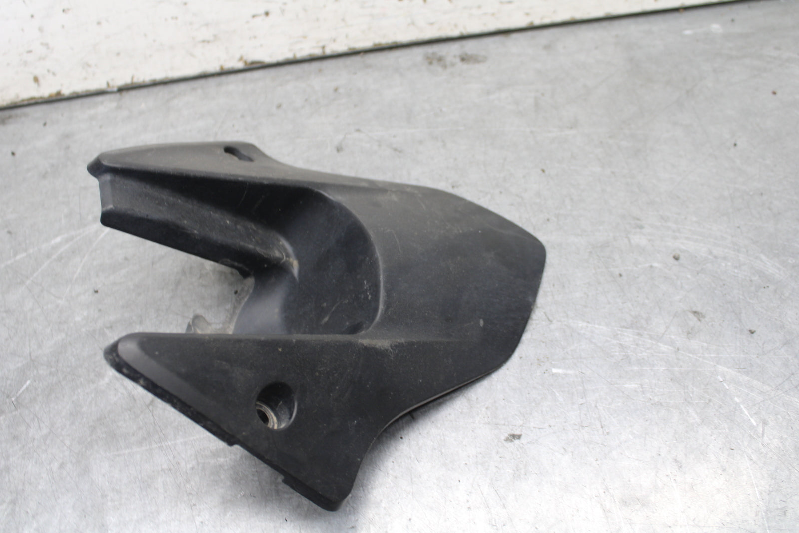17-21 HONDA CBR1000RR SP REAR BACK WHEEL TIRE HUGGER FENDER BB681