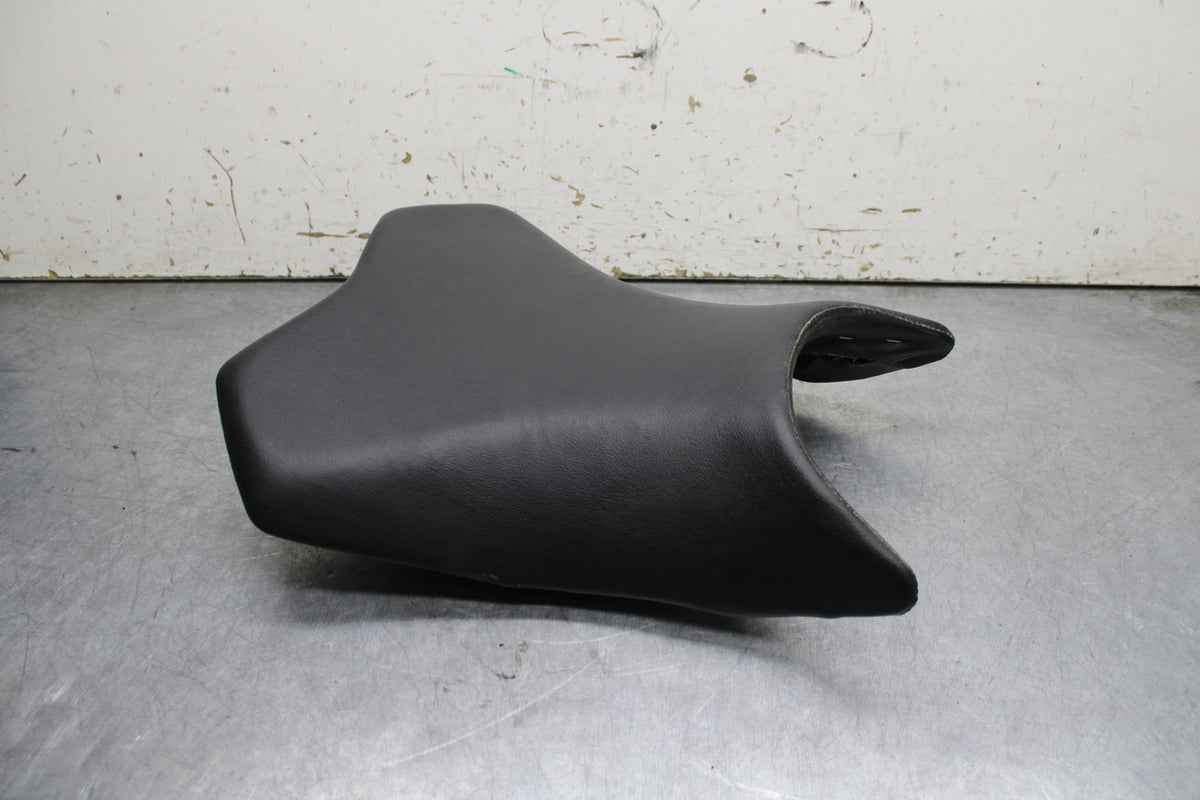 24 KAWASAKI NINJA 500 ABS FRONT DRIVERS SEAT PAD SADDLE PILLION BB730