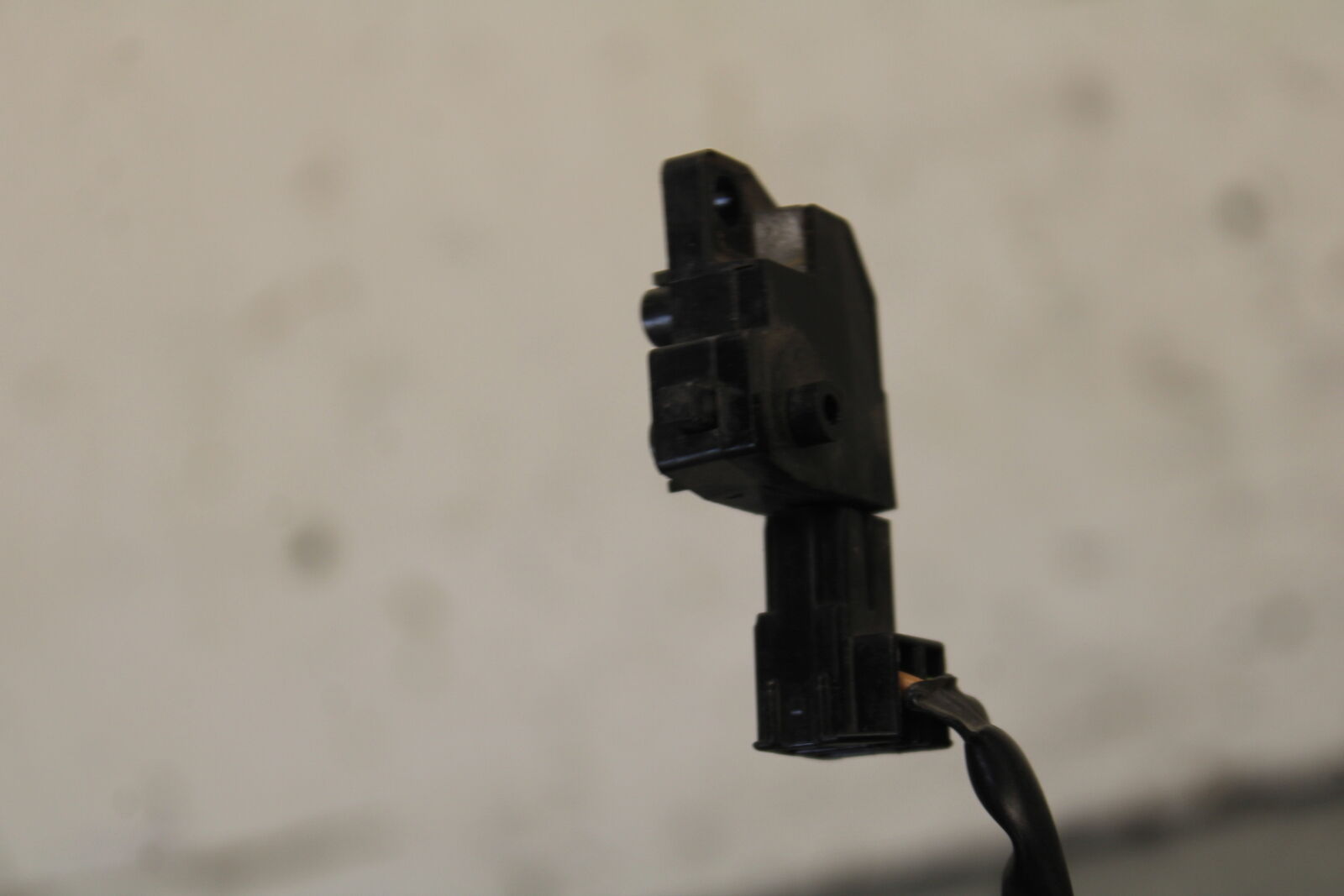 13-18 KAWASAKI NINJA ZX6R RIGHT CLIP ON HANDLE KILL OFF START SWITCHES  BB682