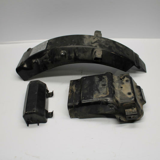 86 SUZUKI GS750ES REAR BACK FENDER MUD GUARD BB223