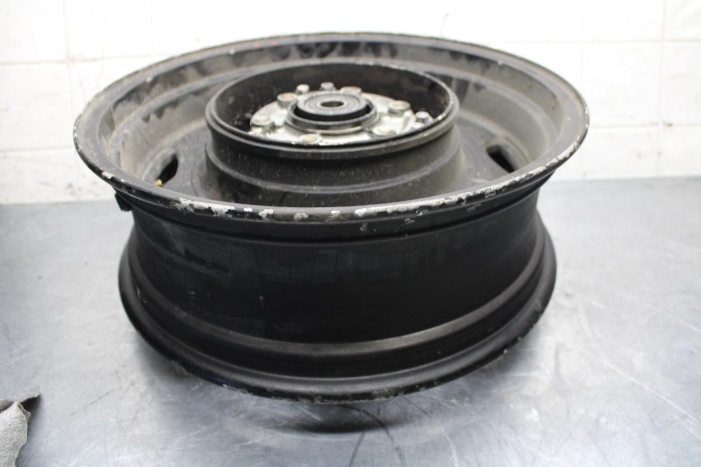 2004 Suzuki Intruder 1500 VL1500 REAR ROTOR BACK BRAKE DISC AND WHEEL BB573