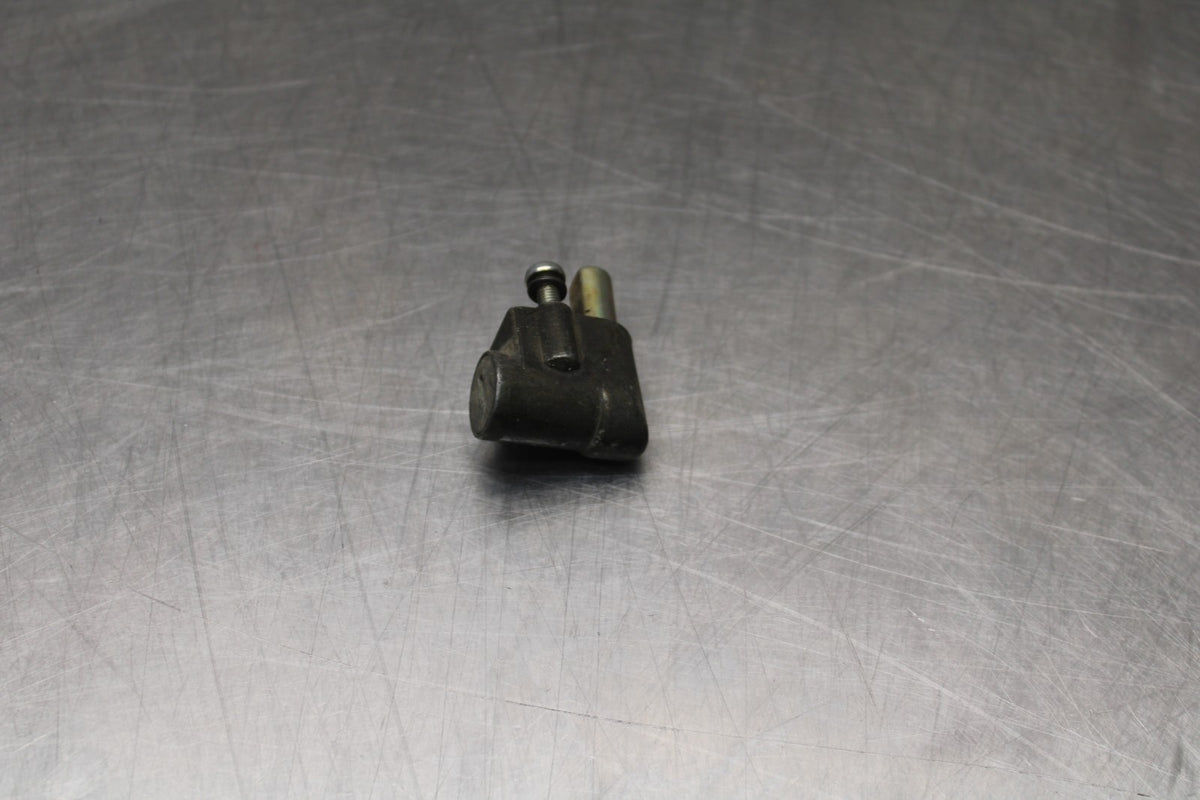 86 SUZUKI GSXR1100 G IGNITION LOCK NO KEY SET AND SEAT LOCK BB02