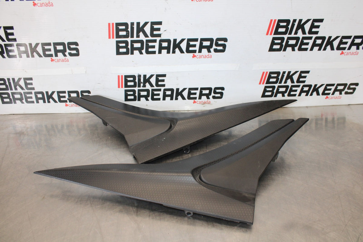 20-23 APRILIA RS660 RIGHT LEFT GAS FUEL TANK PANELS COVERS TRIM SET COWLS  BB889