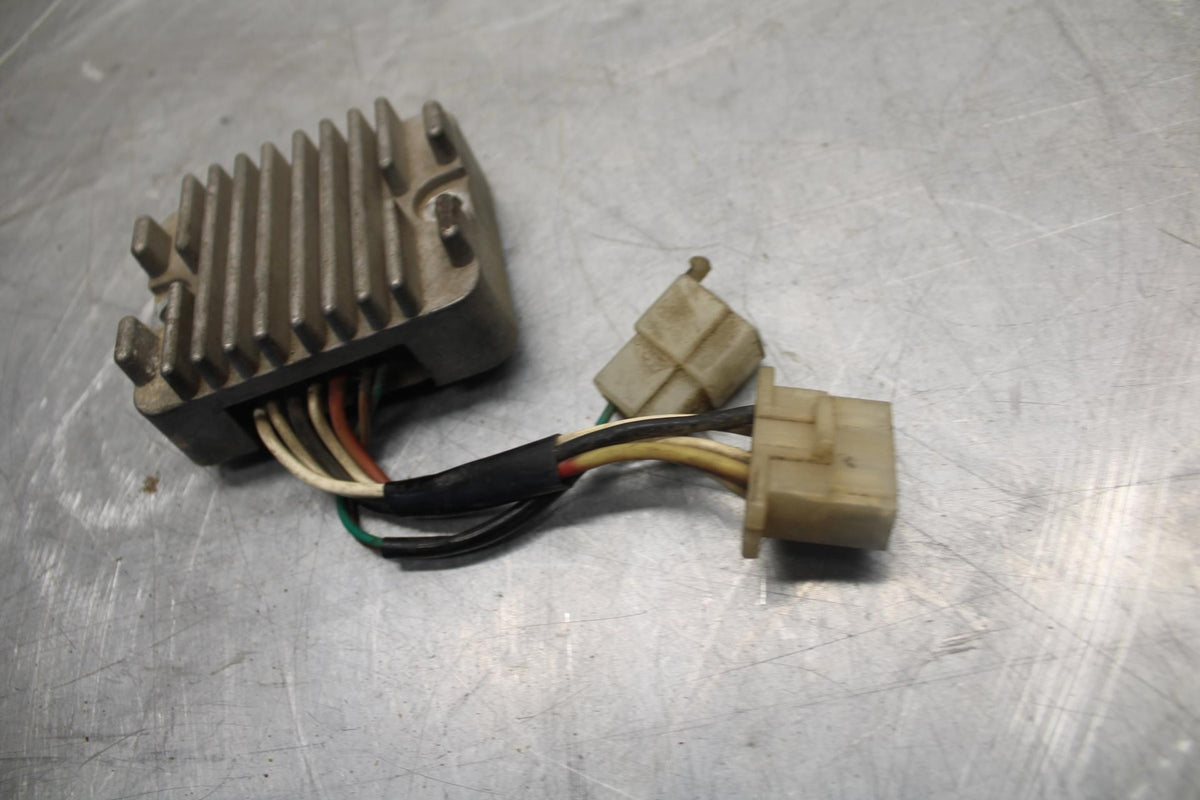 1979 Yamaha XS1100S Special RECTIFIER VOLTAGE REGULATOR BB510