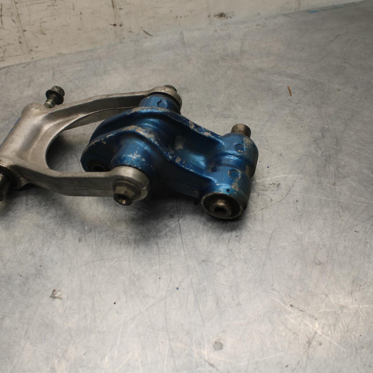 85-88 HONDA NS400R NC19 NSR400 NS400RG REAR DOGBONE SHOCK LINKAGE LINK BB32