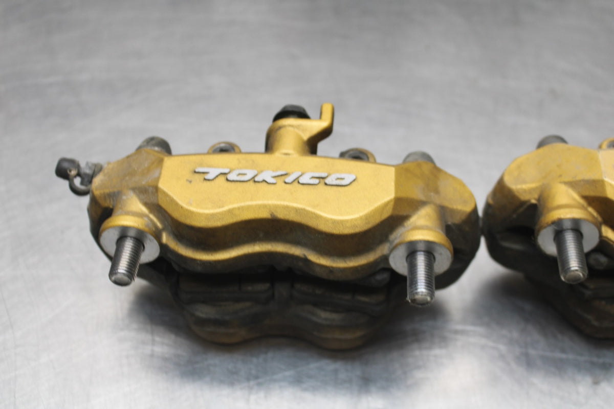 05-06 KAWASAKI NINJA ZX6R RIGHT LEFT FRONT BRAKE CALIPER SET PAIR CALIPERS BB877