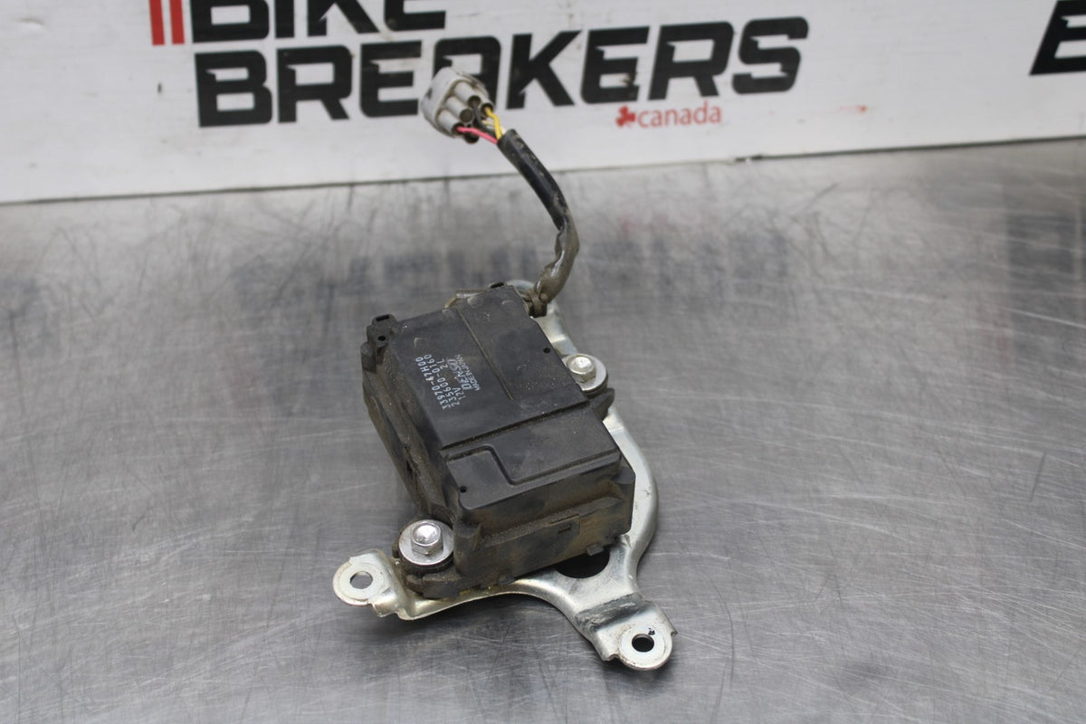 09 SUZUKI GSXR1000 EXHAUST VALVE SERVO MOTOR BB777