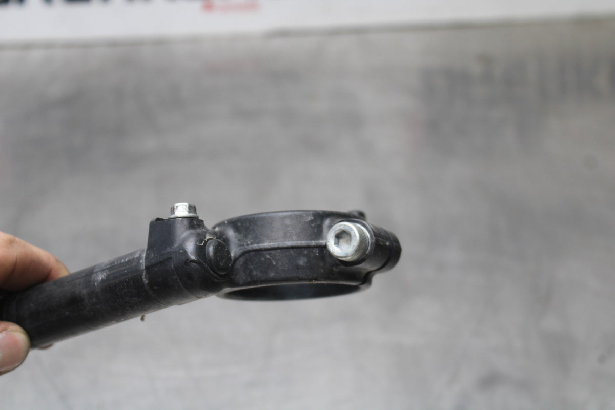 11-26 SUZUKI GSXR750 OEM RIGHT CLIP ON HANDLEBAR BB900