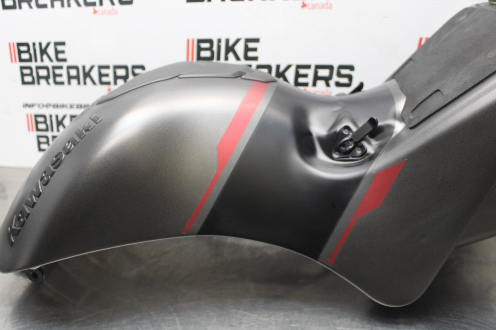 23-24 KAWASAKI NINJA ZX14R NEW!! GAS TANK FUEL CELL PETROL RESERVOIR BB764