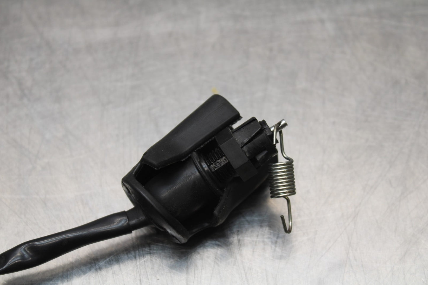 21-23 KAWASAKI NINJA ZX6R REAR BACK BRAKE SENSOR BB179