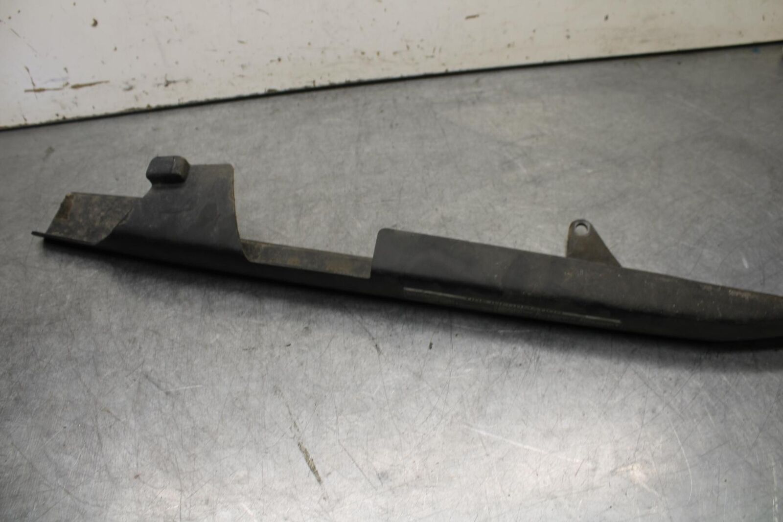 2008 Honda CBF1000 REAR BACK DRIVE CHAIN GUARD COVER SHIELD BB641