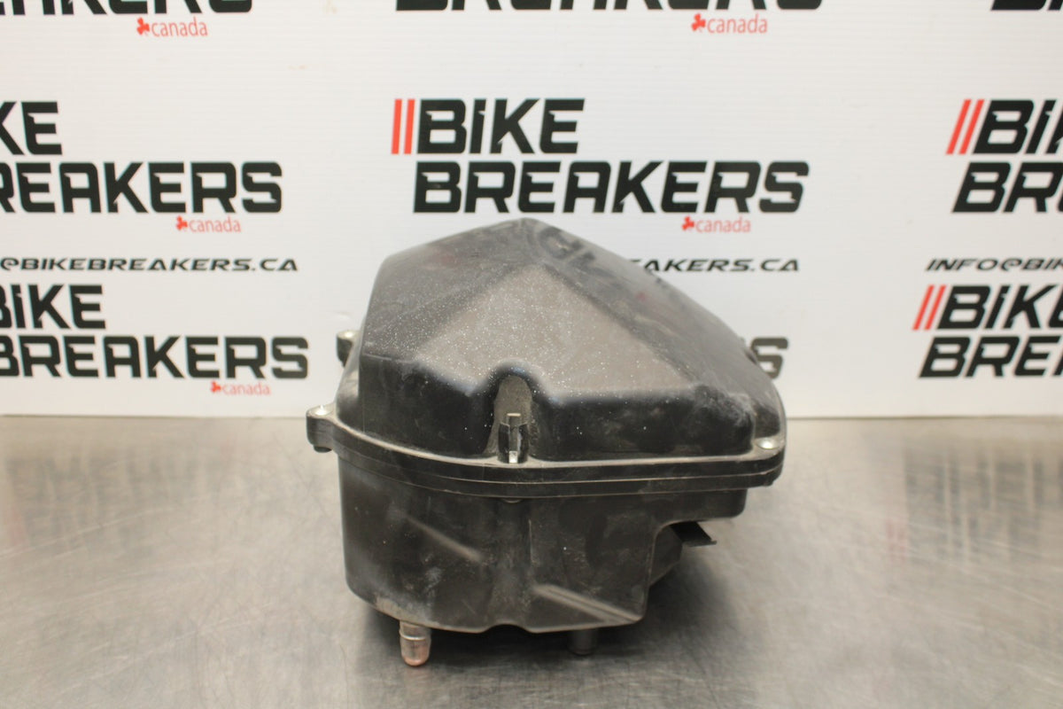 10 SUZUKI SV650 AIRBOX AIR INTAKE FILTER BOX BB181