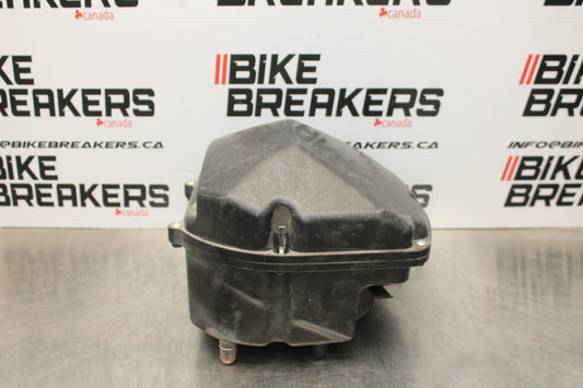 10 SUZUKI SV650 AIRBOX AIR INTAKE FILTER BOX BB181