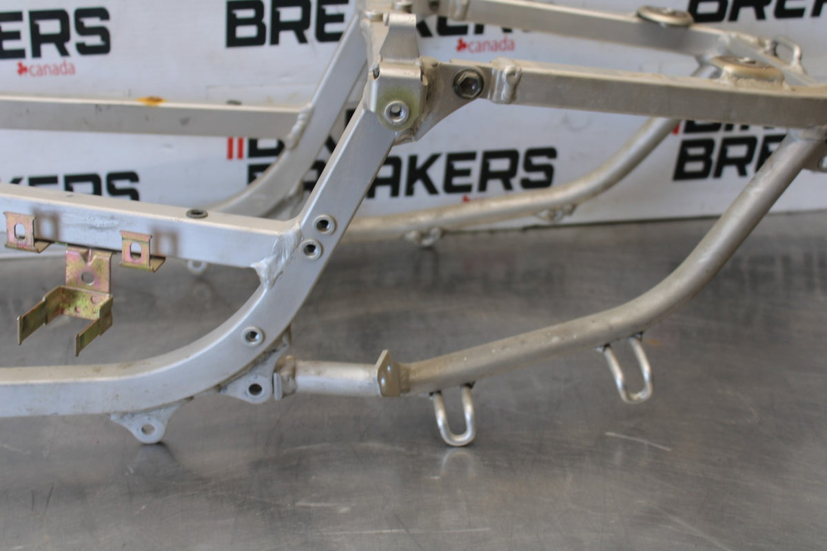 97-00 SUZUKI GSXR600 SRAD REAR SUBFRAME BACK SUB FRAME BB921