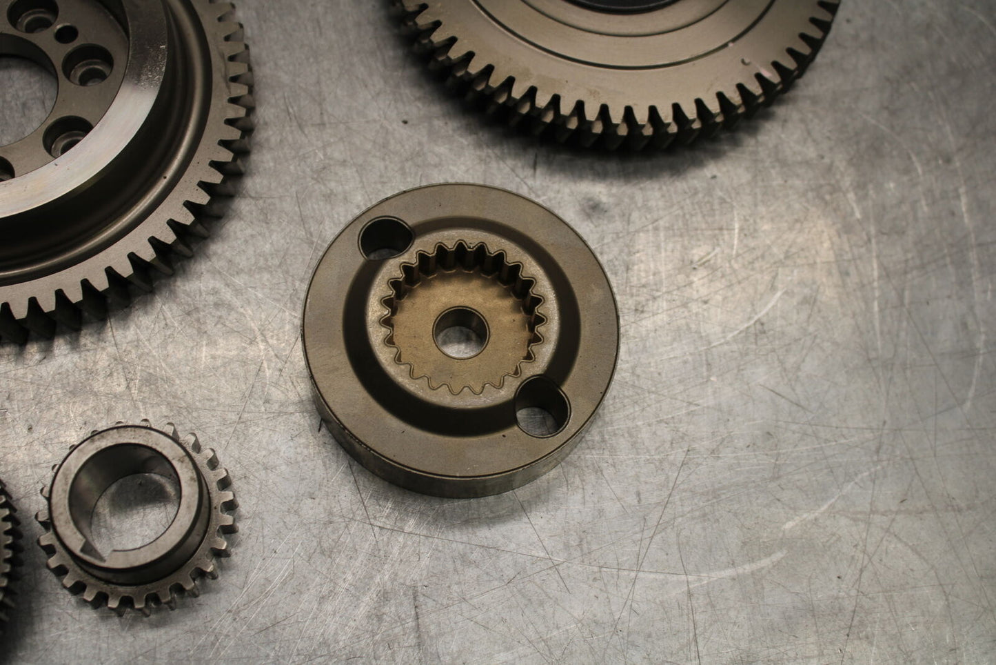 22-24 INDIAN CHIEF BOBBER DARK HORSE ENGINE MOTOR GEAR  BB717