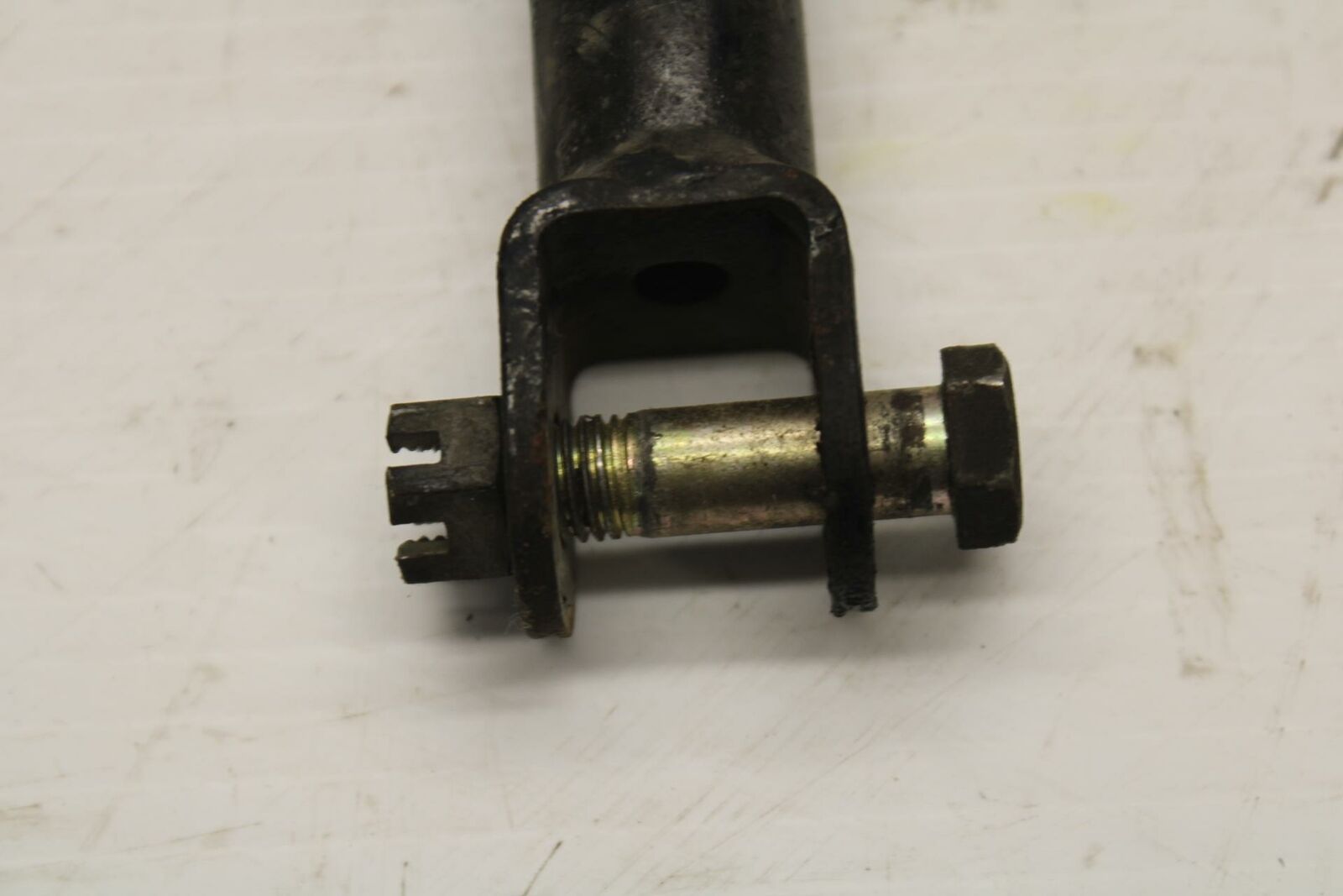 77-79 SUZUKI GS750 REAR BACK BRAKE TORQUE ROD SHAFT BAR BB258