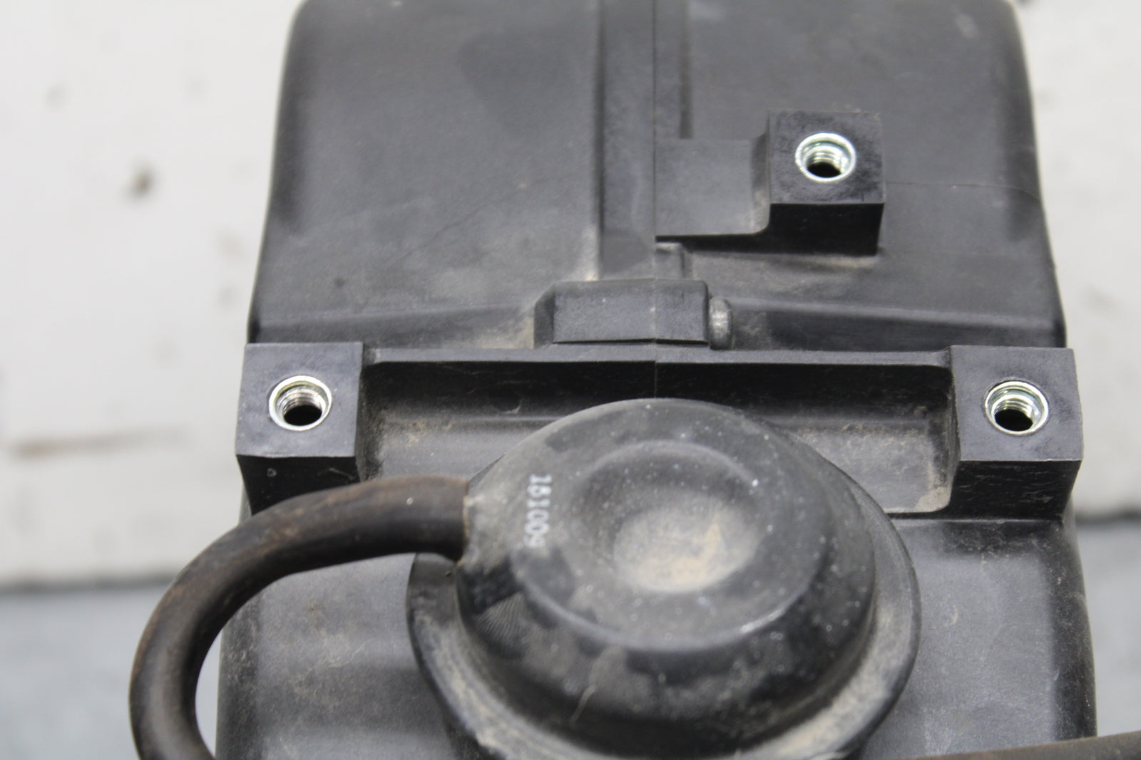 16 KAWASAKI NINJA ZX10R RAM AIR INTAKE TUBE DUCT 39045-0041 BB650