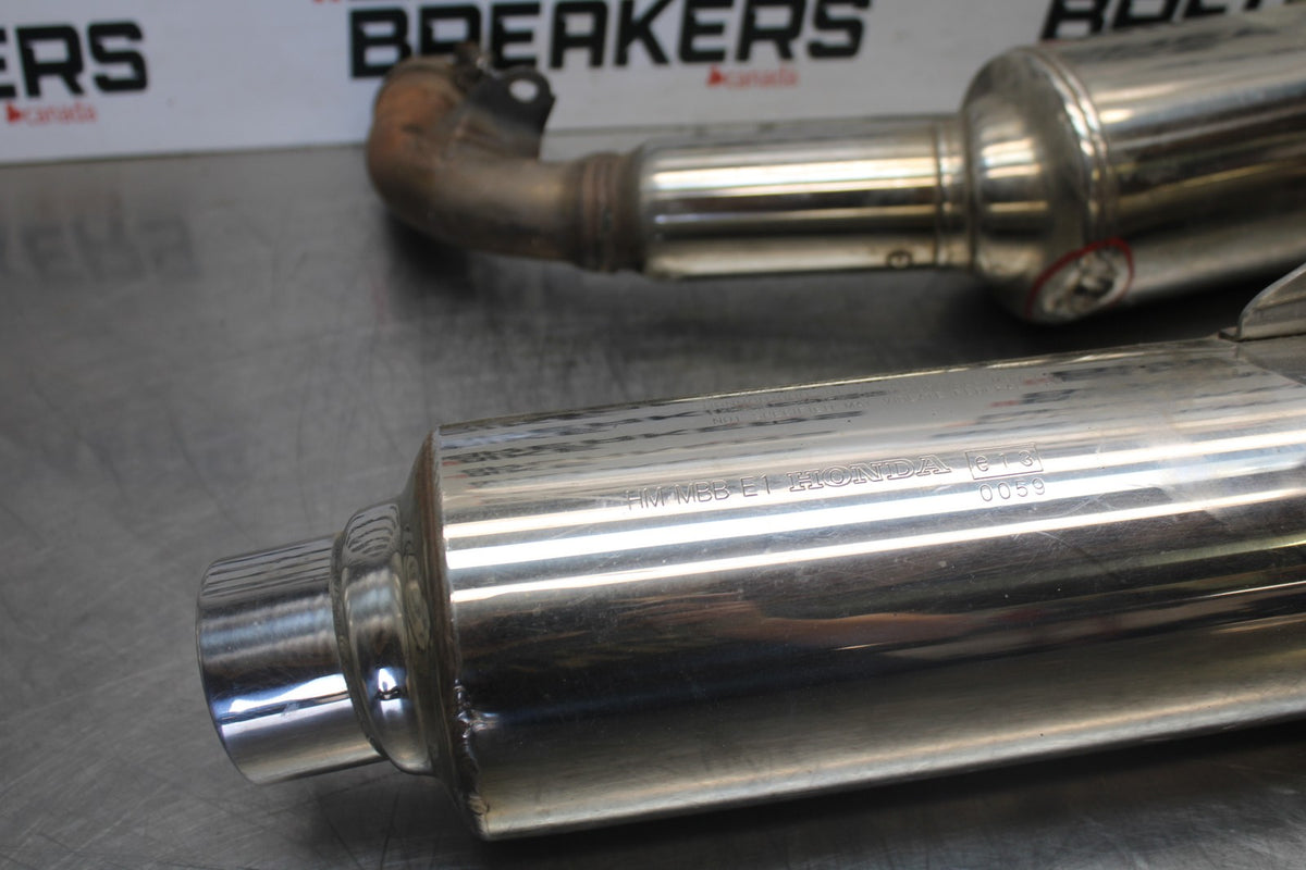 98-05 HONDA SUPER HAWK 1000 VTR1000F EXHAUST MUFFLER SLIP ON SILENCER SET BB924