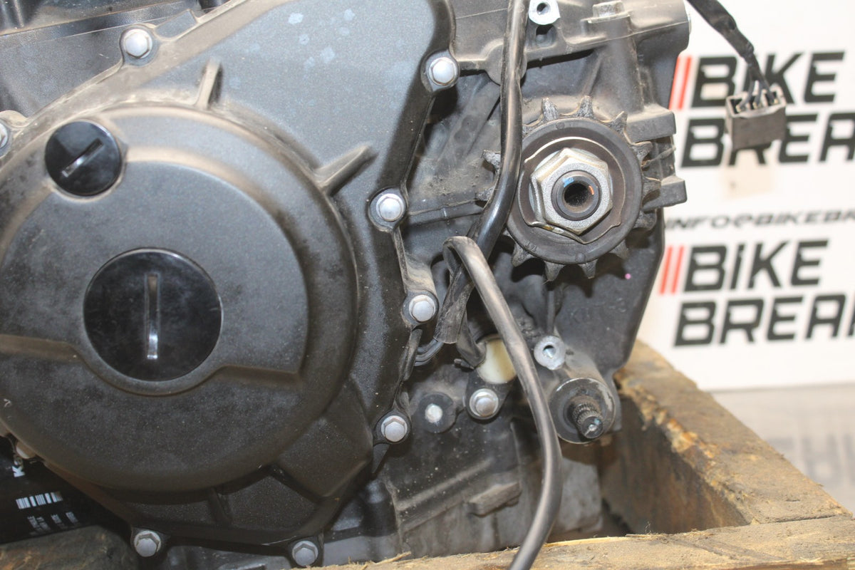 18-26 KAWASAKI Z400 9,658KM!! ENGINE MOTOR BB852