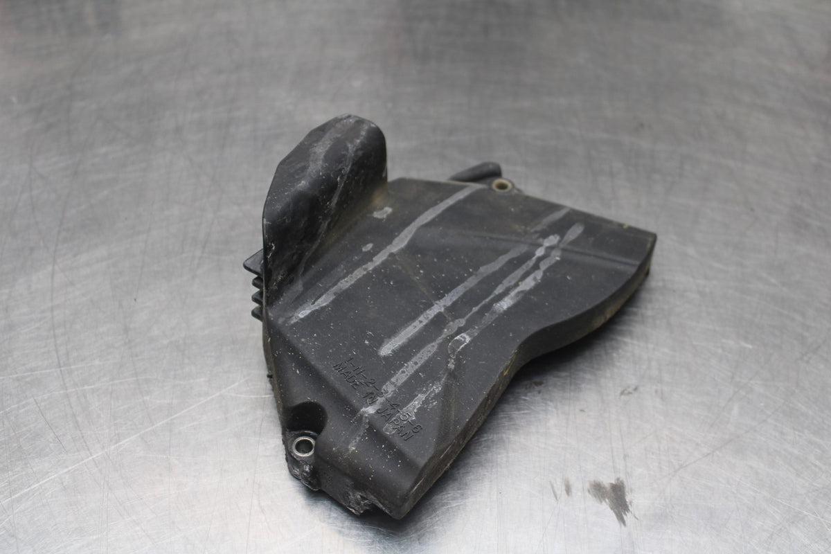 13 YAMAHA YZF R1 ENGINE SPROCKET COVER BB781
