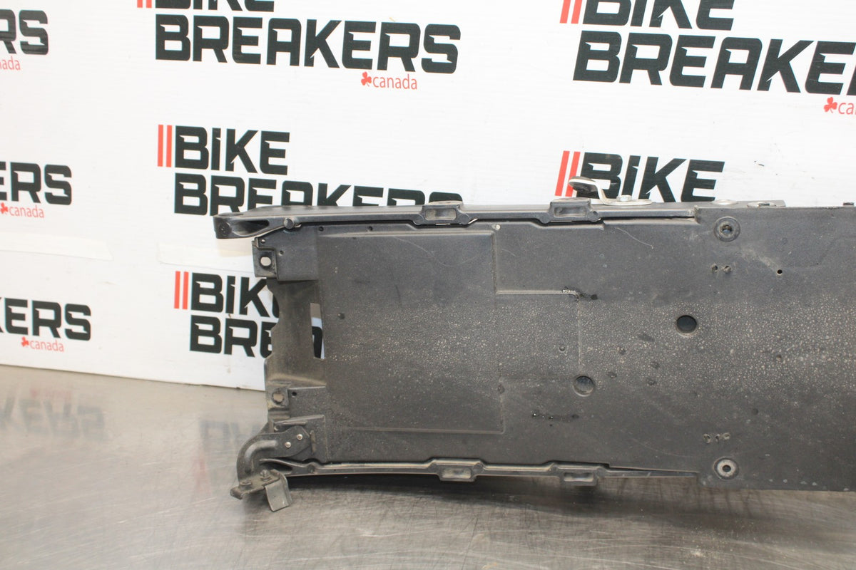 08 KAWASAKI NINJA ZX10R REAR SUBFRAME BACK SUB FRAME BB902
